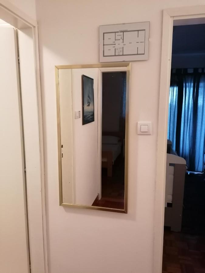 Apartman-Maja-Krk Krk Town Exterior photo