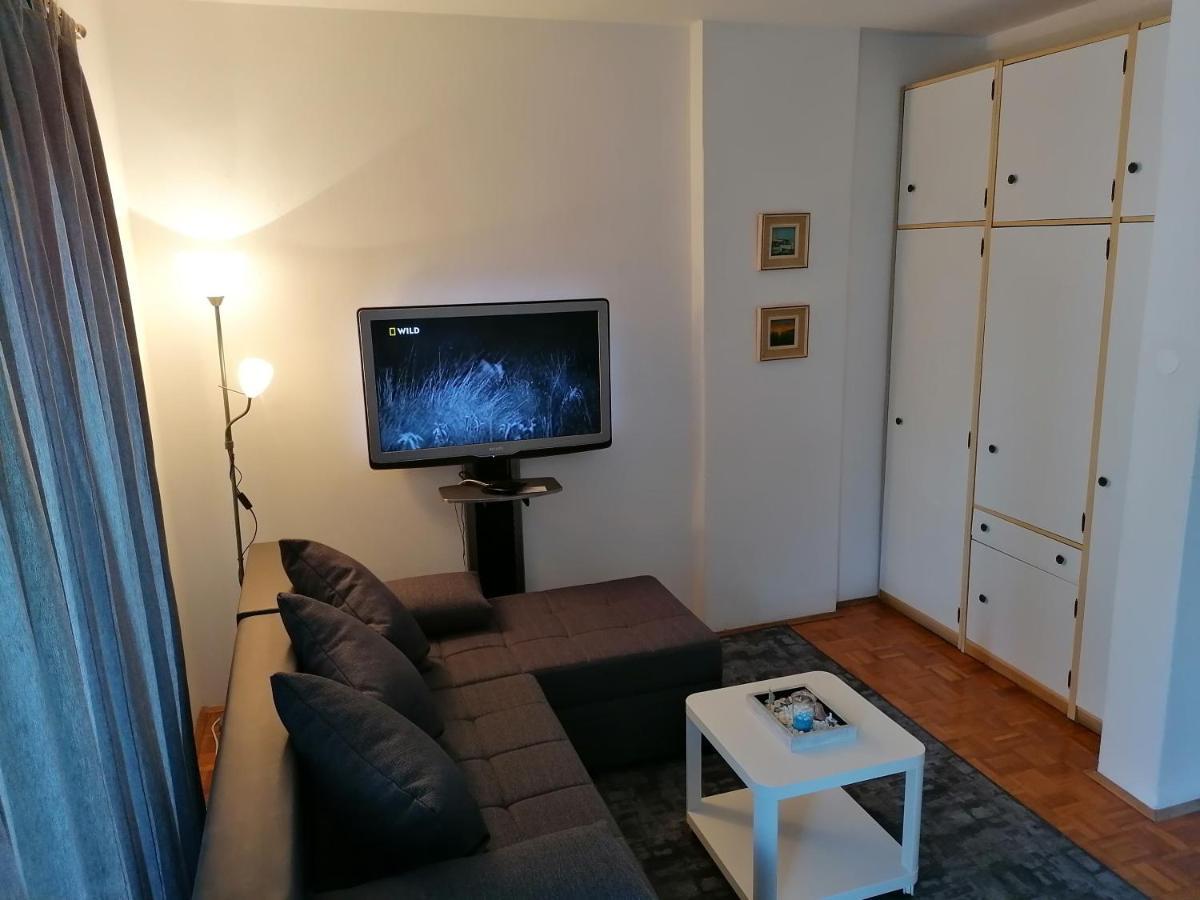 Apartman-Maja-Krk Krk Town Exterior photo